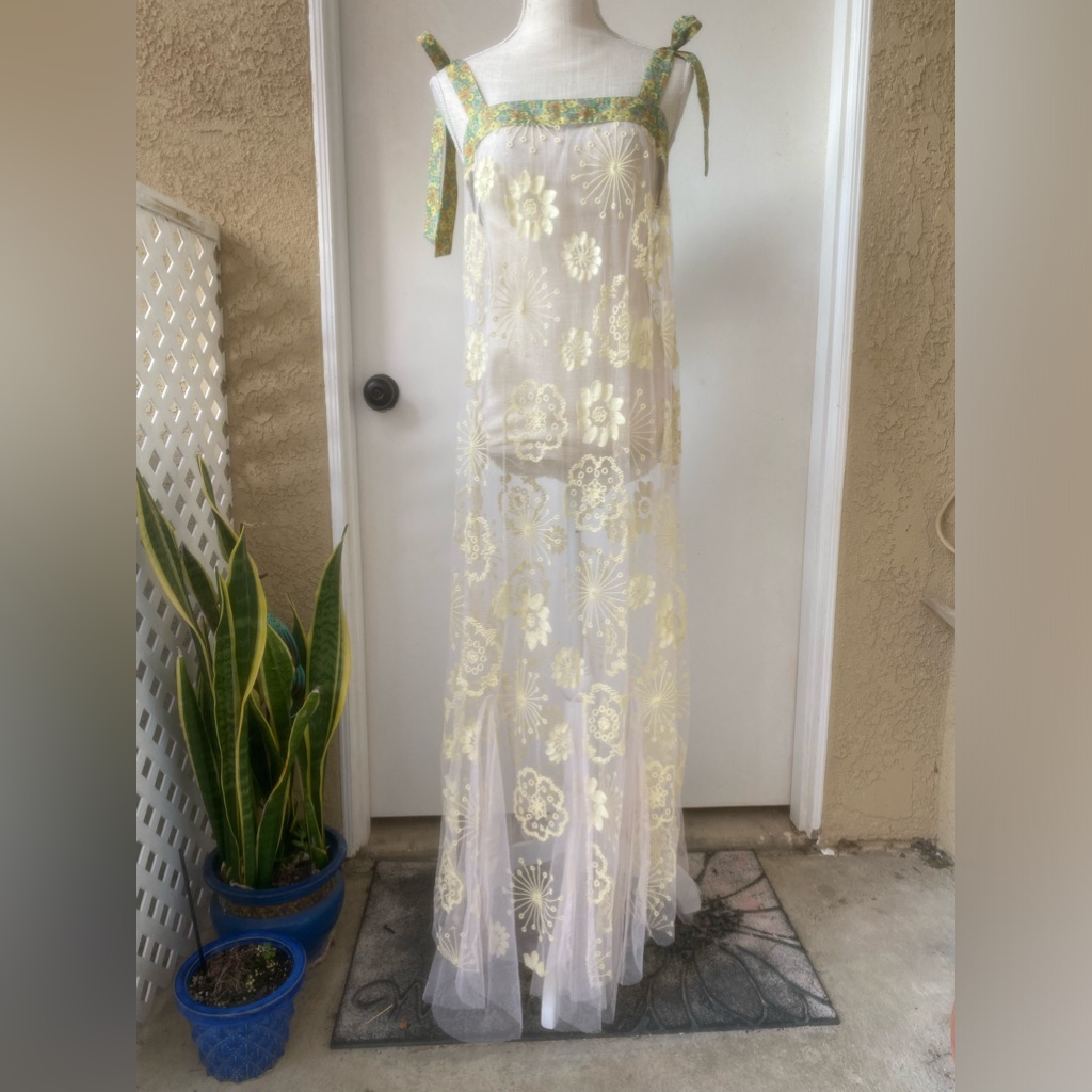 Intimately Free People Lace & Mesh Shoulder Tie Maxi Dress Sz. S